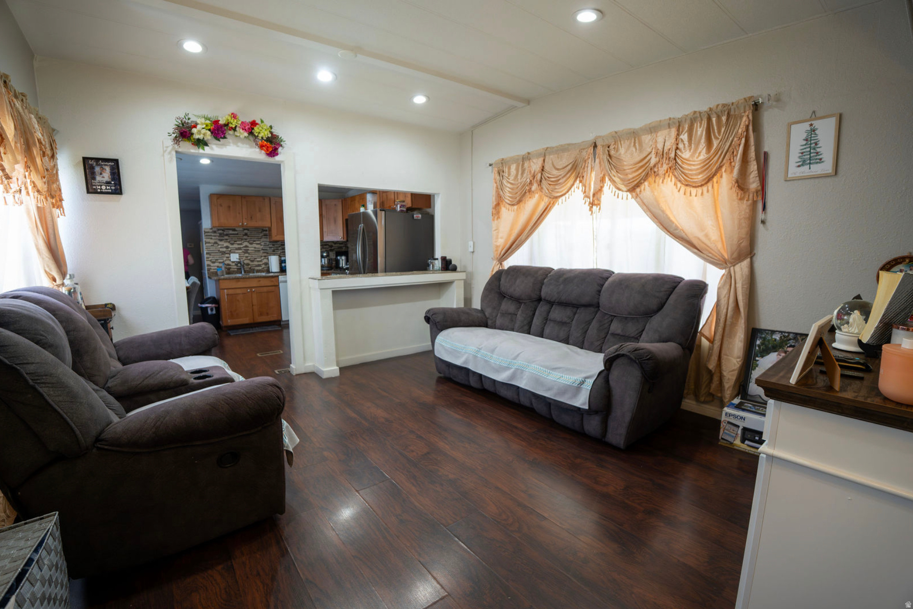 BYDE A WYLE - LAS HACIENDAS - Residential