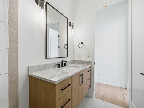 Tiny photo for 3457 S COBBLESTONE LOOP, Mapleton, UT 84664 (MLS # 2132783)