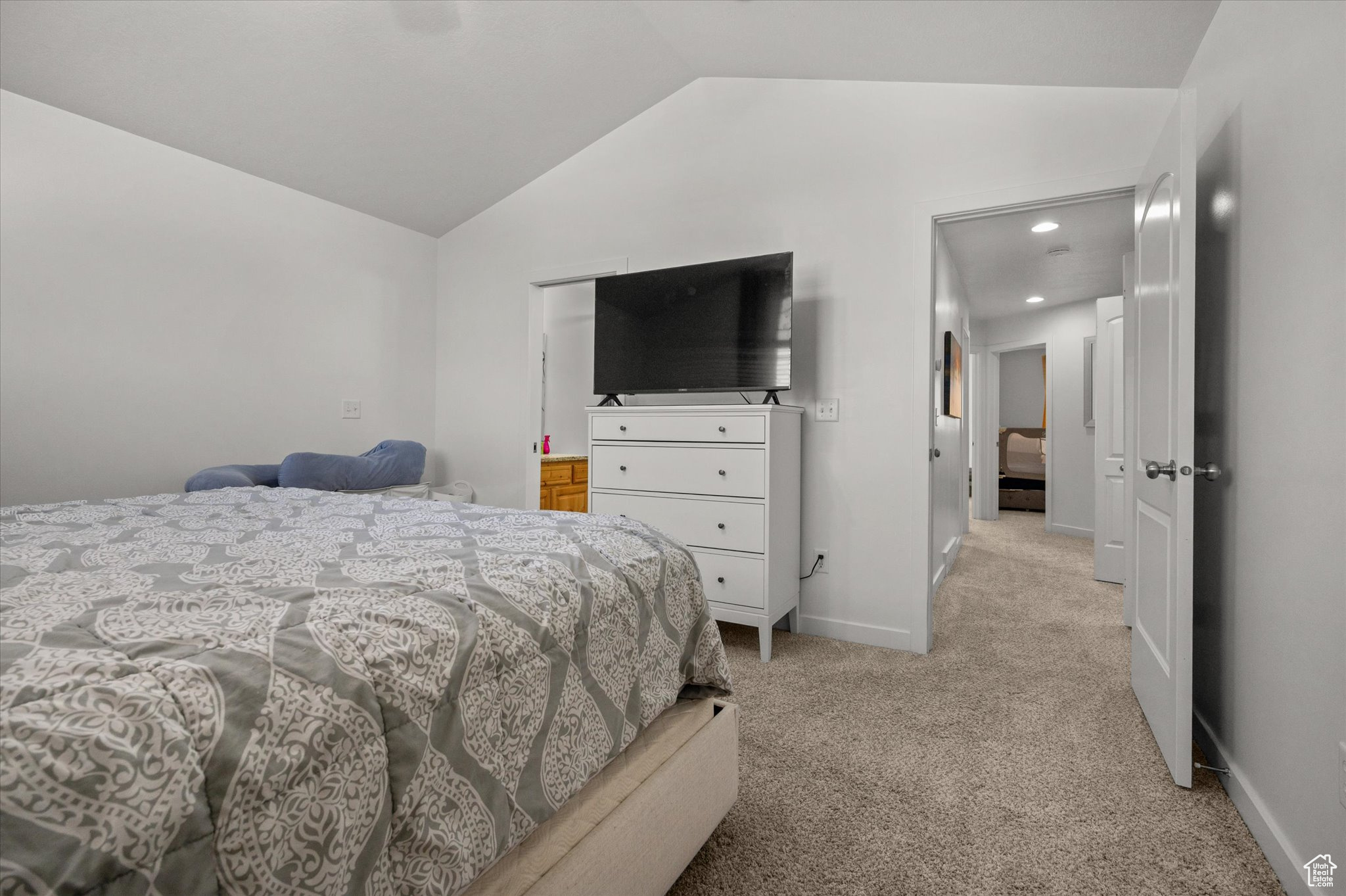 ANTELOPE VILLAGE - Residential