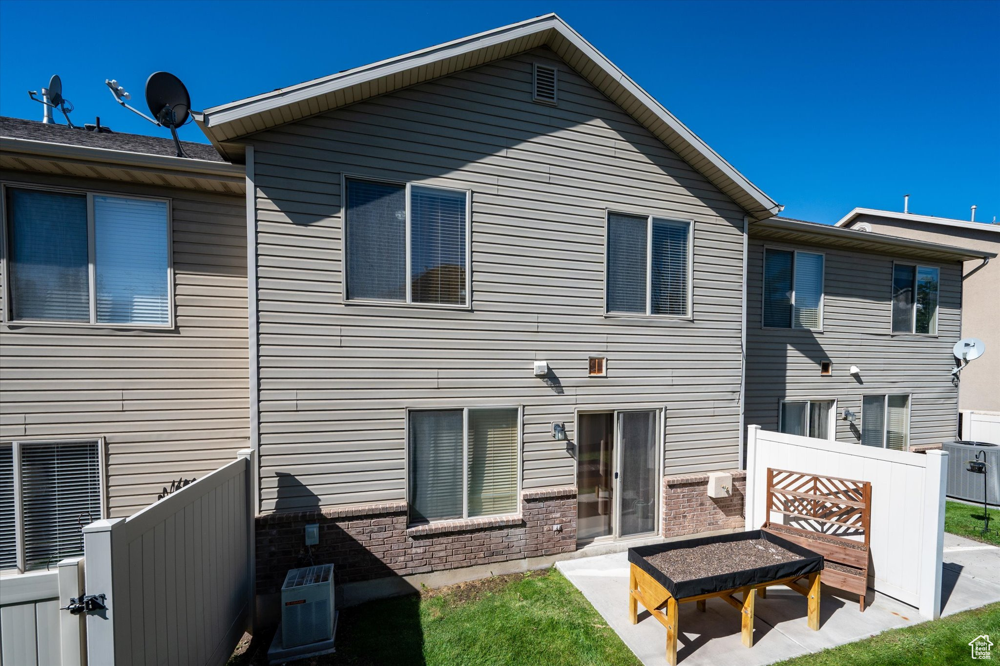 ANTELOPE VILLAGE - Residential