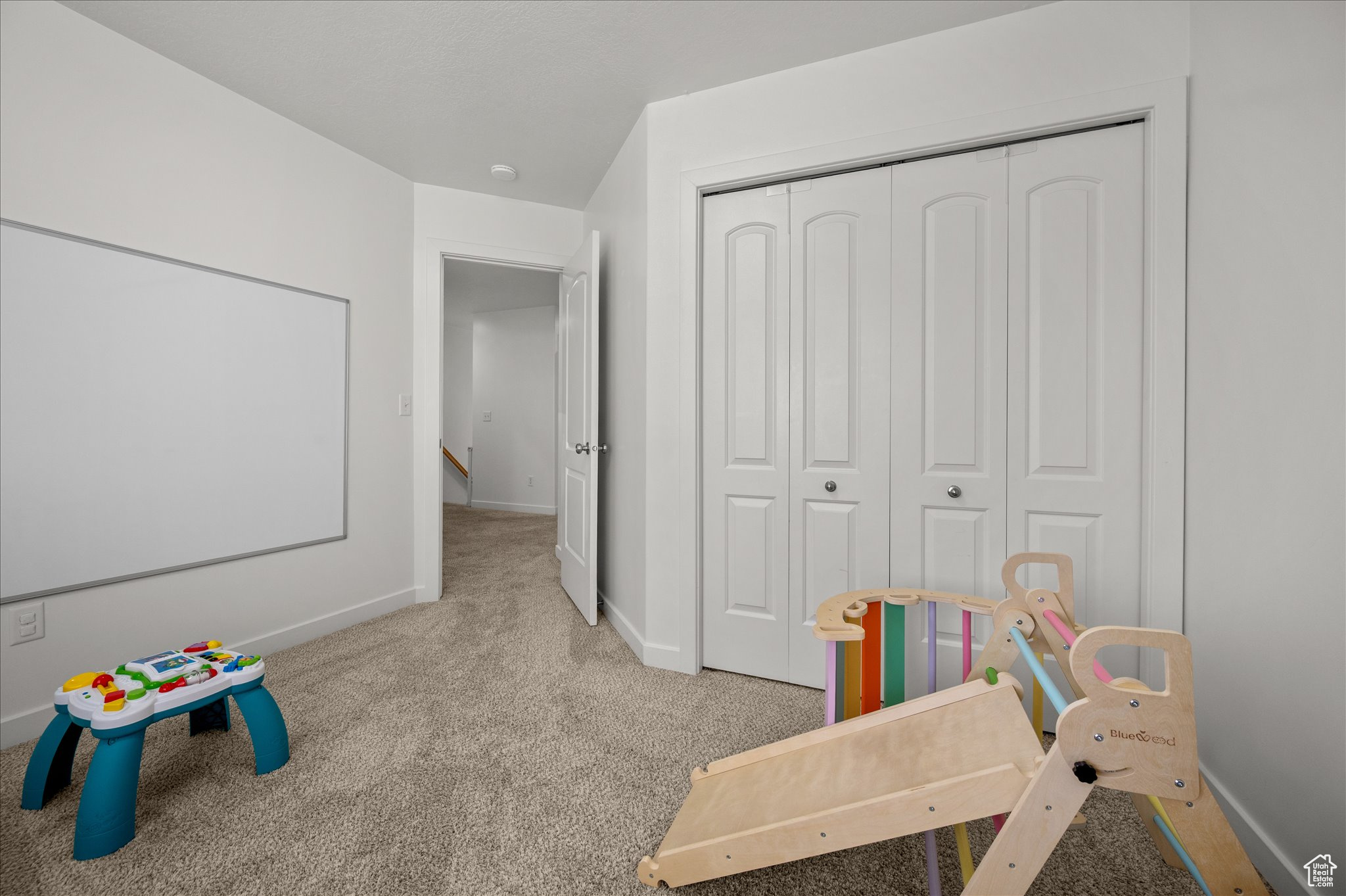 ANTELOPE VILLAGE - Residential
