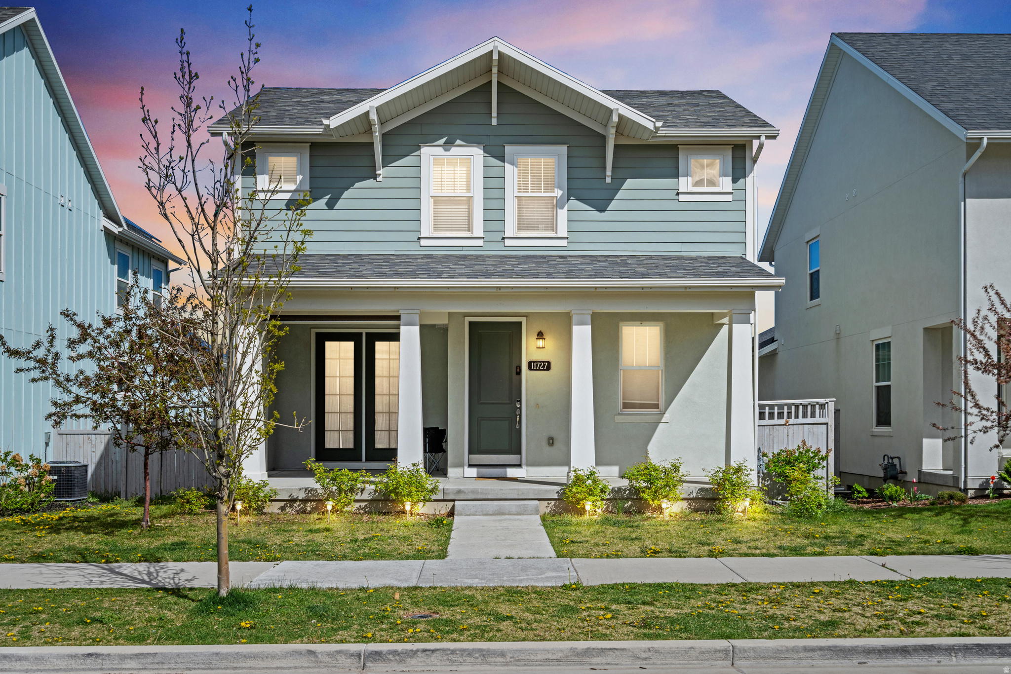 DAYBREAK - Residential