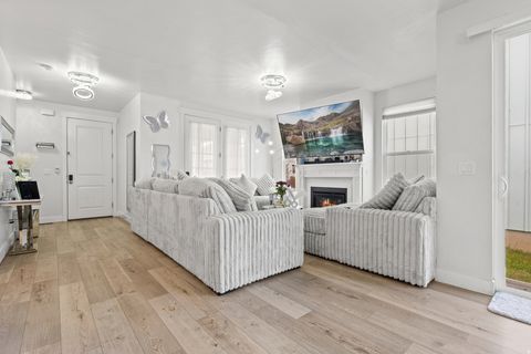 Tiny photo for 11727 S MORING POINT WAY, South Jordan, UT 84009 (MLS # 2151337)