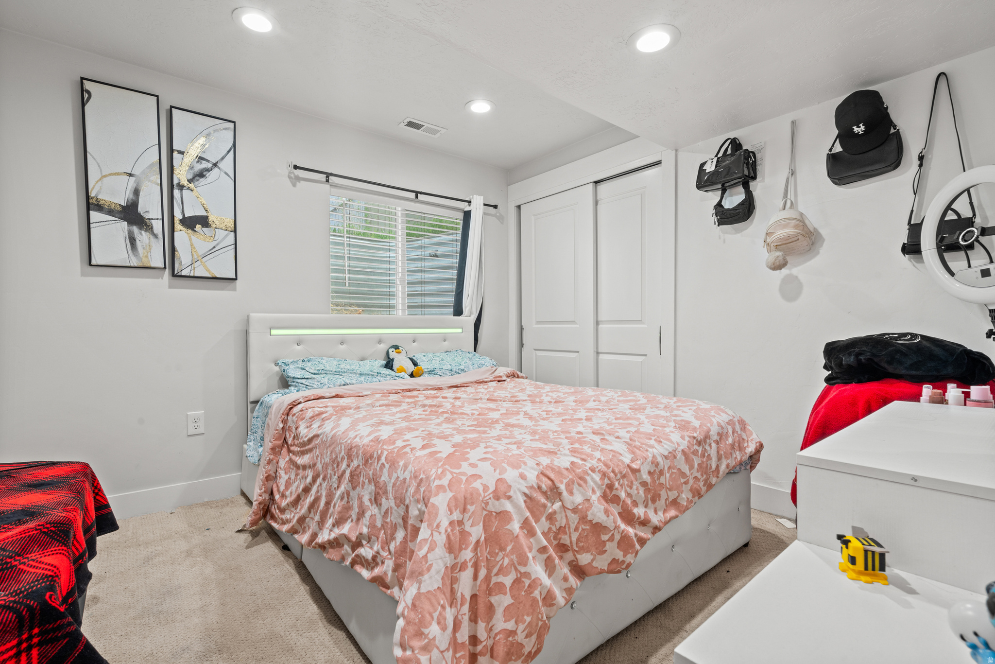 DAYBREAK - Residential