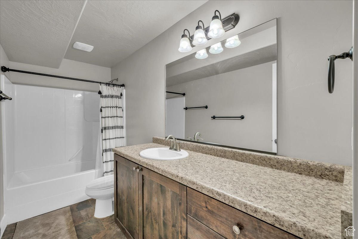 1038 S 4575, Cedar City, Utah image 21