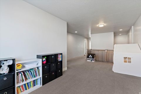Tiny photo for 463 E LONDON WAY, Clearfield, UT 84015 (MLS # 2130887)