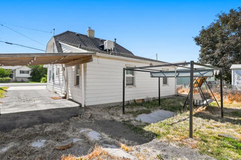 Tiny photo for 350 N 1100 W, West Bountiful, UT 84087 (MLS # 2173726)