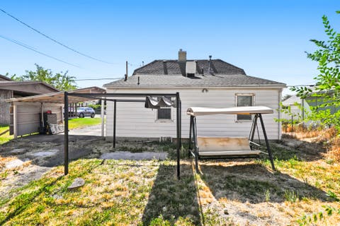 Tiny photo for 350 N 1100 W, West Bountiful, UT 84087 (MLS # 2173726)