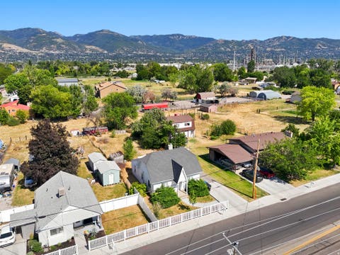 Tiny photo for 350 N 1100 W, West Bountiful, UT 84087 (MLS # 2173726)