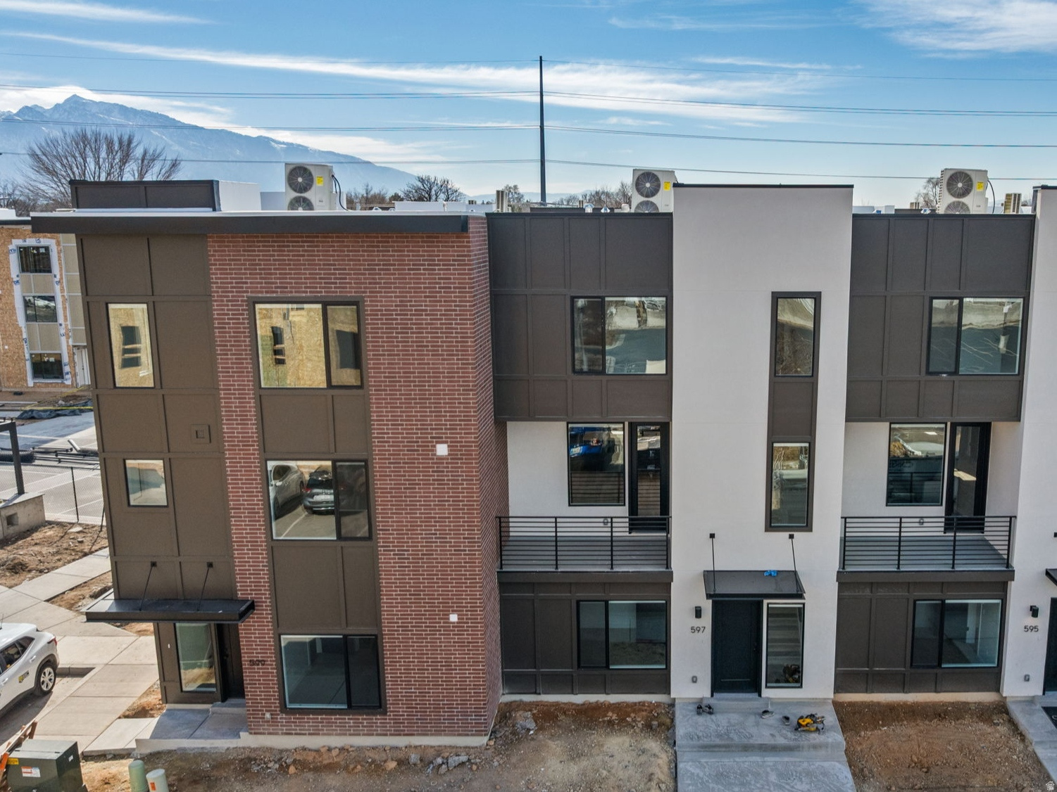 THE MONROE - Residential