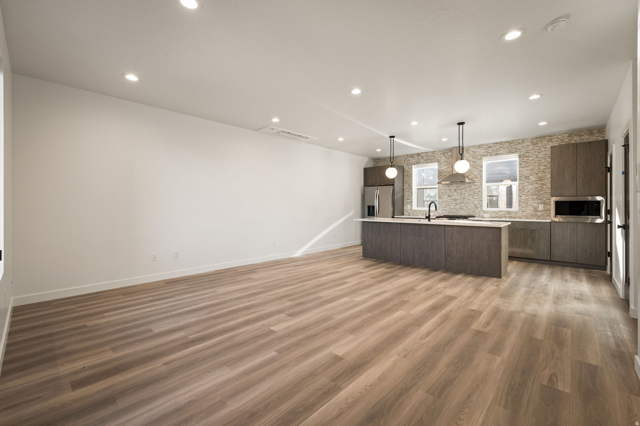 THE MONROE - Residential