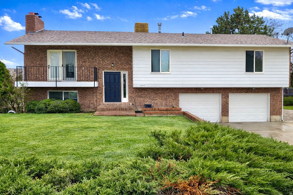 Photo of 1644 E 700 S, Clearfield, UT 84015 (MLS # 2143313)