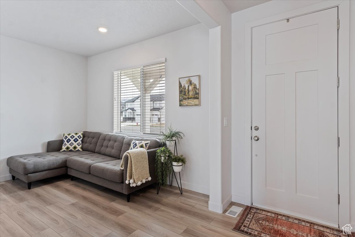 2068 S Mountain View Blvd, Woods Cross, Utah image 3