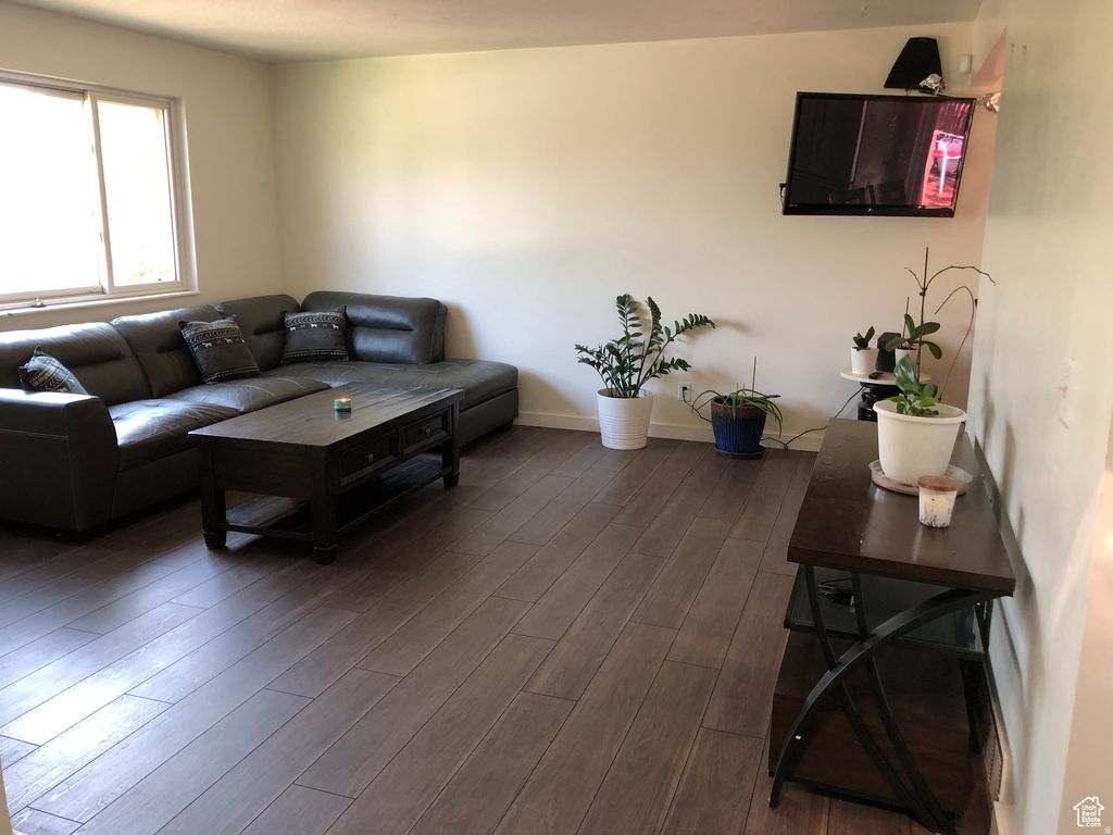 Photo of 5423 W 5540 S, Kearns, UT 84118 (MLS # 2143327)