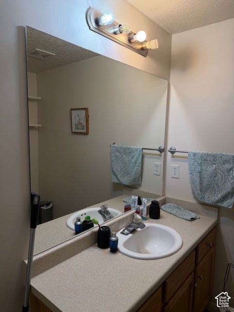 Tiny photo for 9476 S HIDDEN POINT DR W, Sandy, UT 84070 (MLS # 2189822)