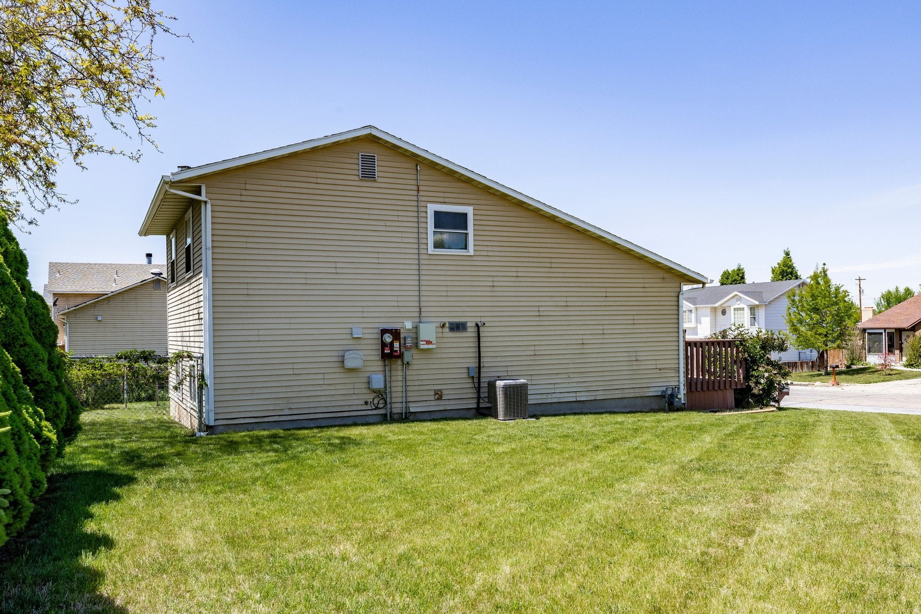 PHEASANT RUN ESTATES - Residential