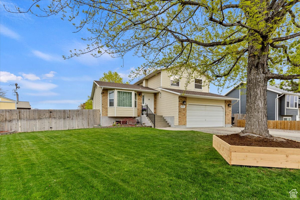 6241 S Barton Park Dr, West Jordan, Utah image 2