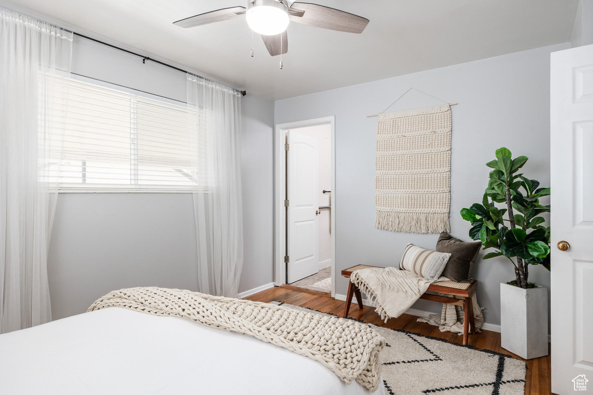HILTON HOMES - Residential