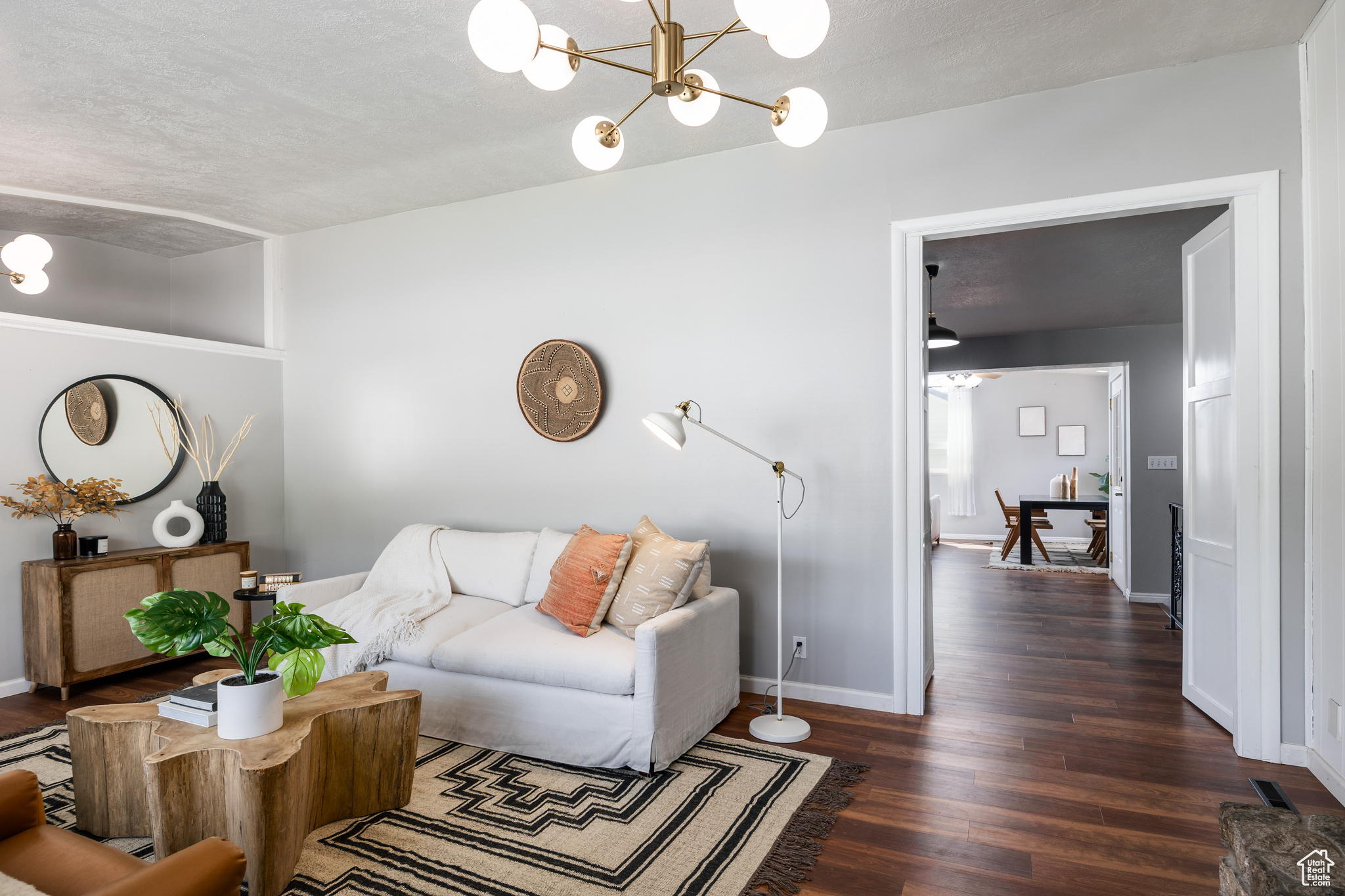HILTON HOMES - Residential