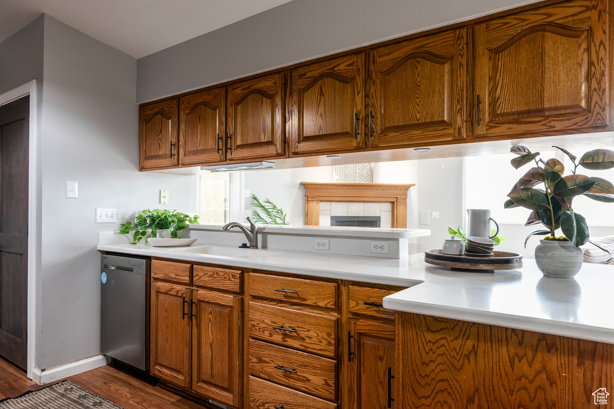HILTON HOMES - Residential