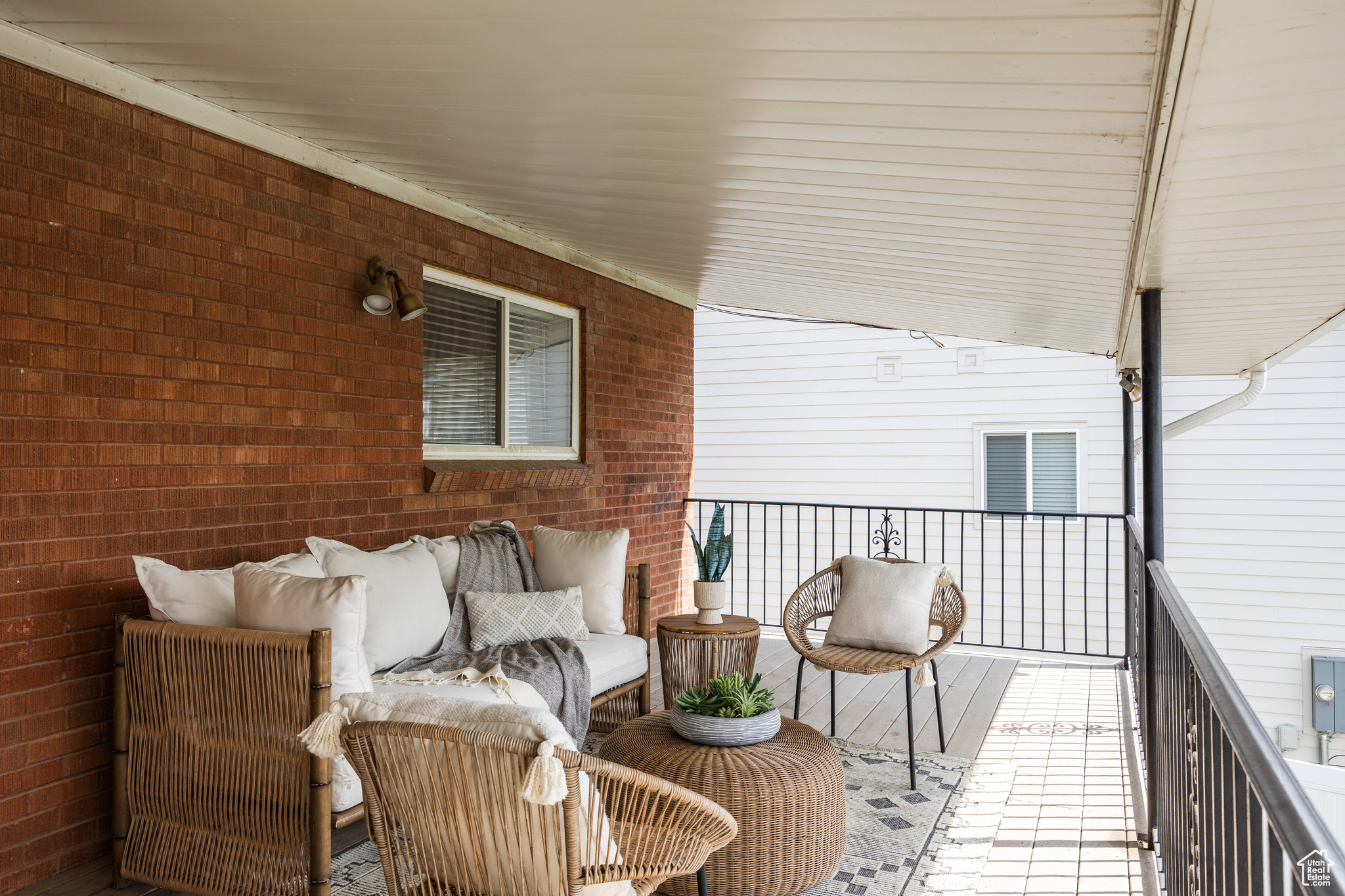 HILTON HOMES - Residential