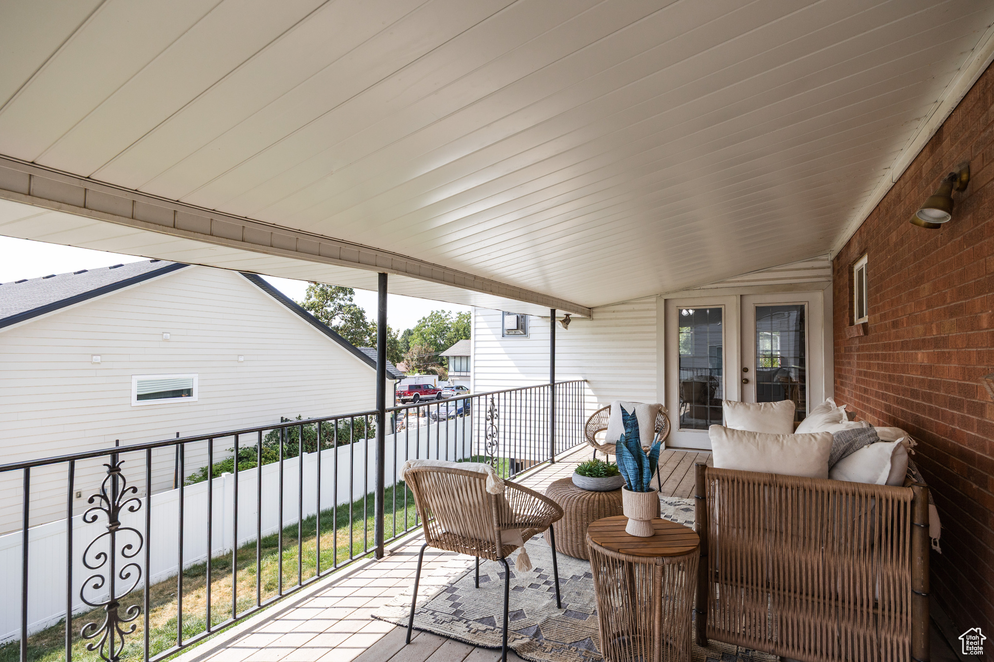 HILTON HOMES - Residential