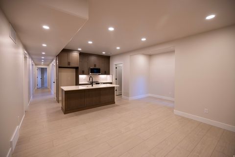 Tiny photo for 904 S 1900 W, Layton, UT 84041 (MLS # 2153319)