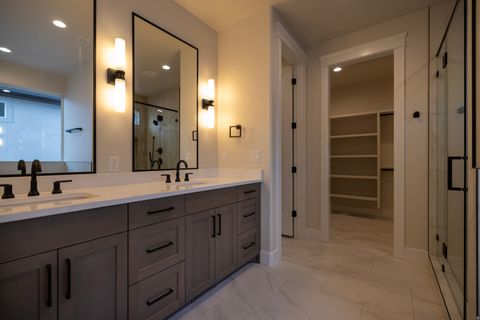 Tiny photo for 904 S 1900 W, Layton, UT 84041 (MLS # 2153319)