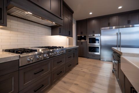 Tiny photo for 904 S 1900 W, Layton, UT 84041 (MLS # 2153319)