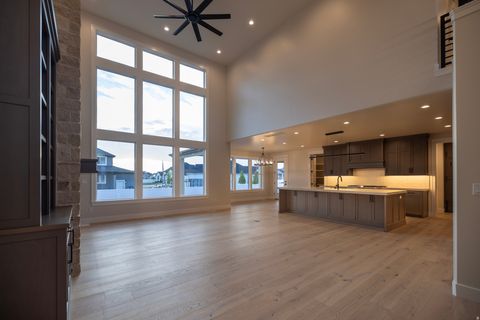 Tiny photo for 904 S 1900 W, Layton, UT 84041 (MLS # 2153319)