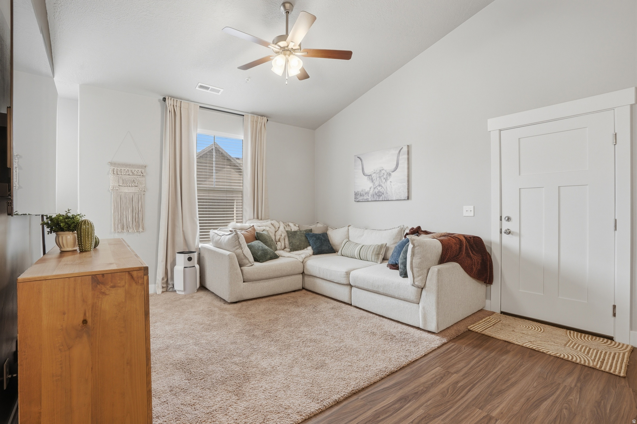 MOUNTAIN RIDGE - Residential