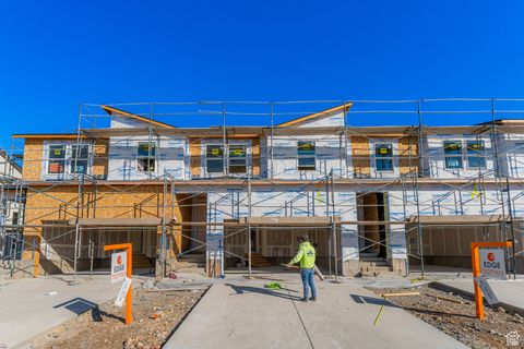 Photo of 4713 S OLIVE AVE #402, Mapleton, UT 84664 (MLS # 2109013) Photo of 4713 S OLIVE AVE #402, Mapleton, UT 84664 (MLS # 2109013)