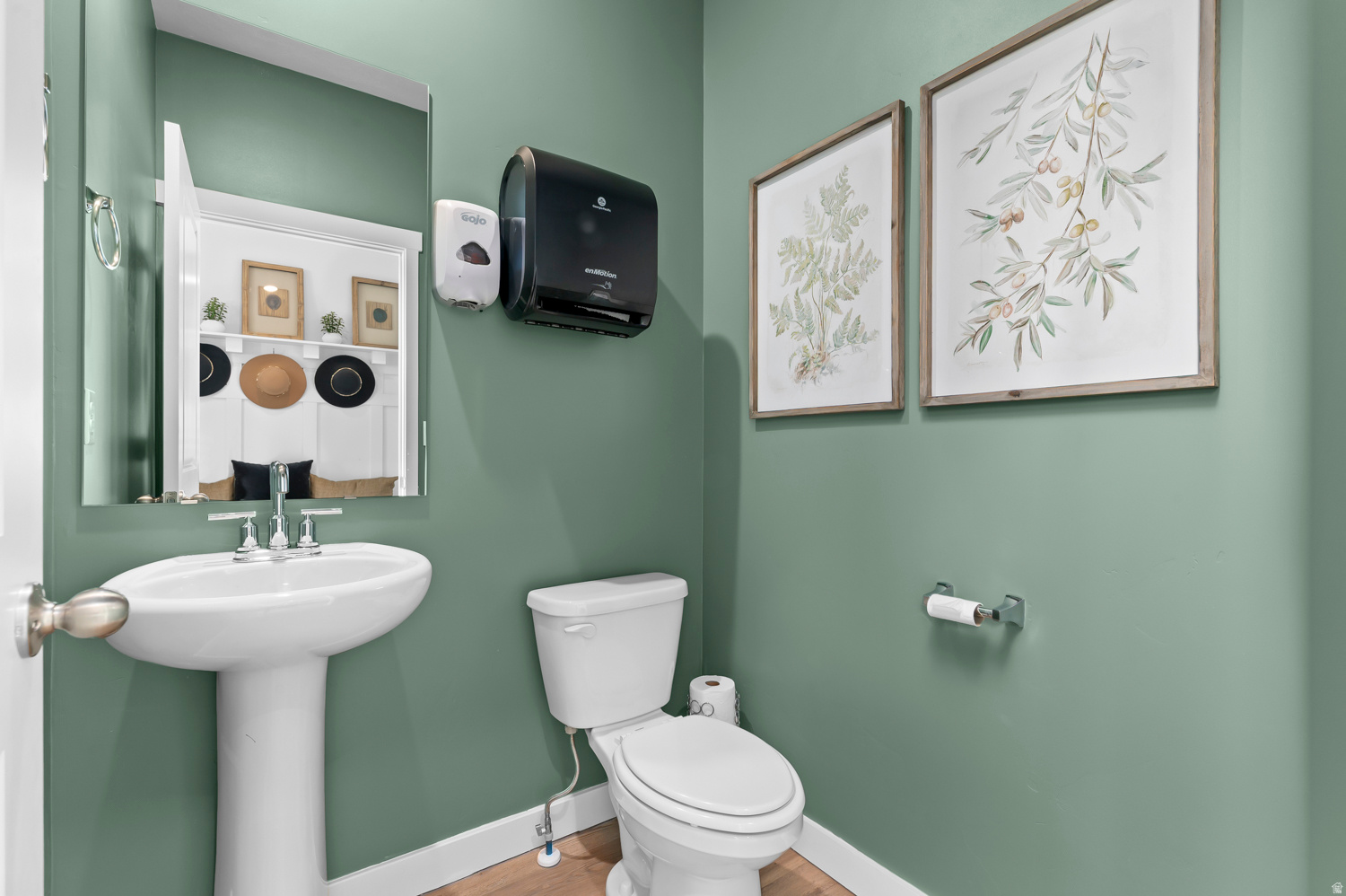 CHERRY WOOD - Residential