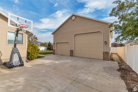 Tiny photo for 5233 W AUTUMN CREEK DR, Riverton, UT 84096 (MLS # 2119217)