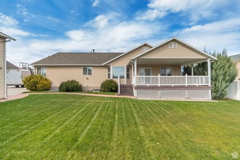 Tiny photo for 5233 W AUTUMN CREEK DR, Riverton, UT 84096 (MLS # 2119217)