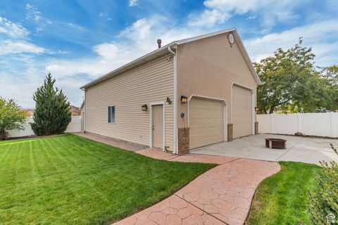 Tiny photo for 5233 W AUTUMN CREEK DR, Riverton, UT 84096 (MLS # 2119217)