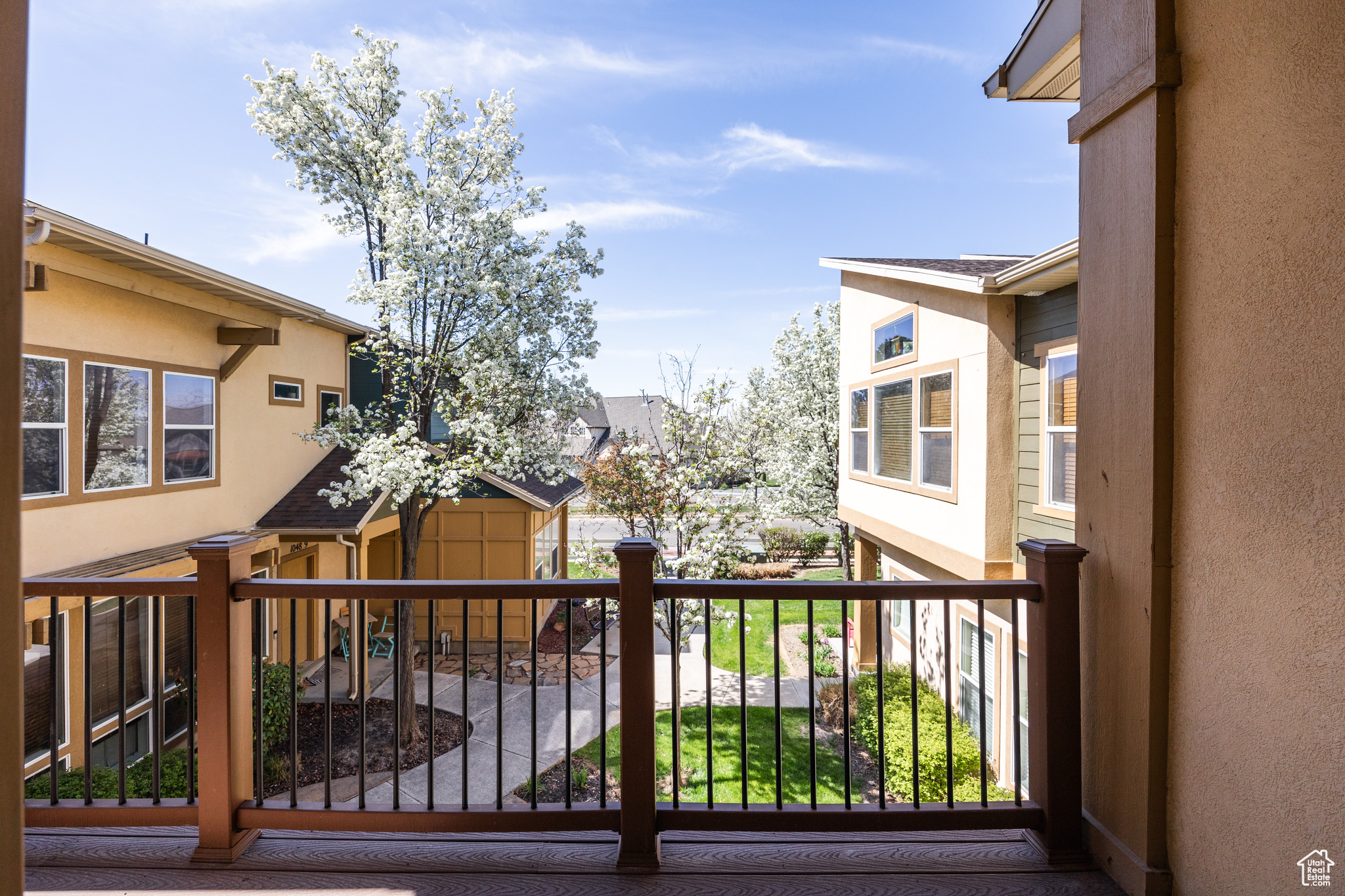 FARMINGTON CROSSING - Residential