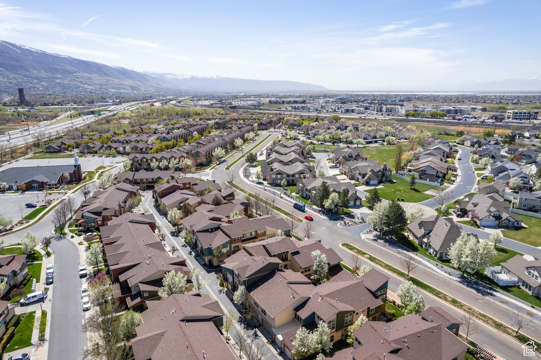 FARMINGTON CROSSING - Residential