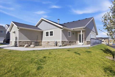 Tiny photo for 14424 S OAKFIELD WAY, Herriman, UT 84096 (MLS # 2147012)