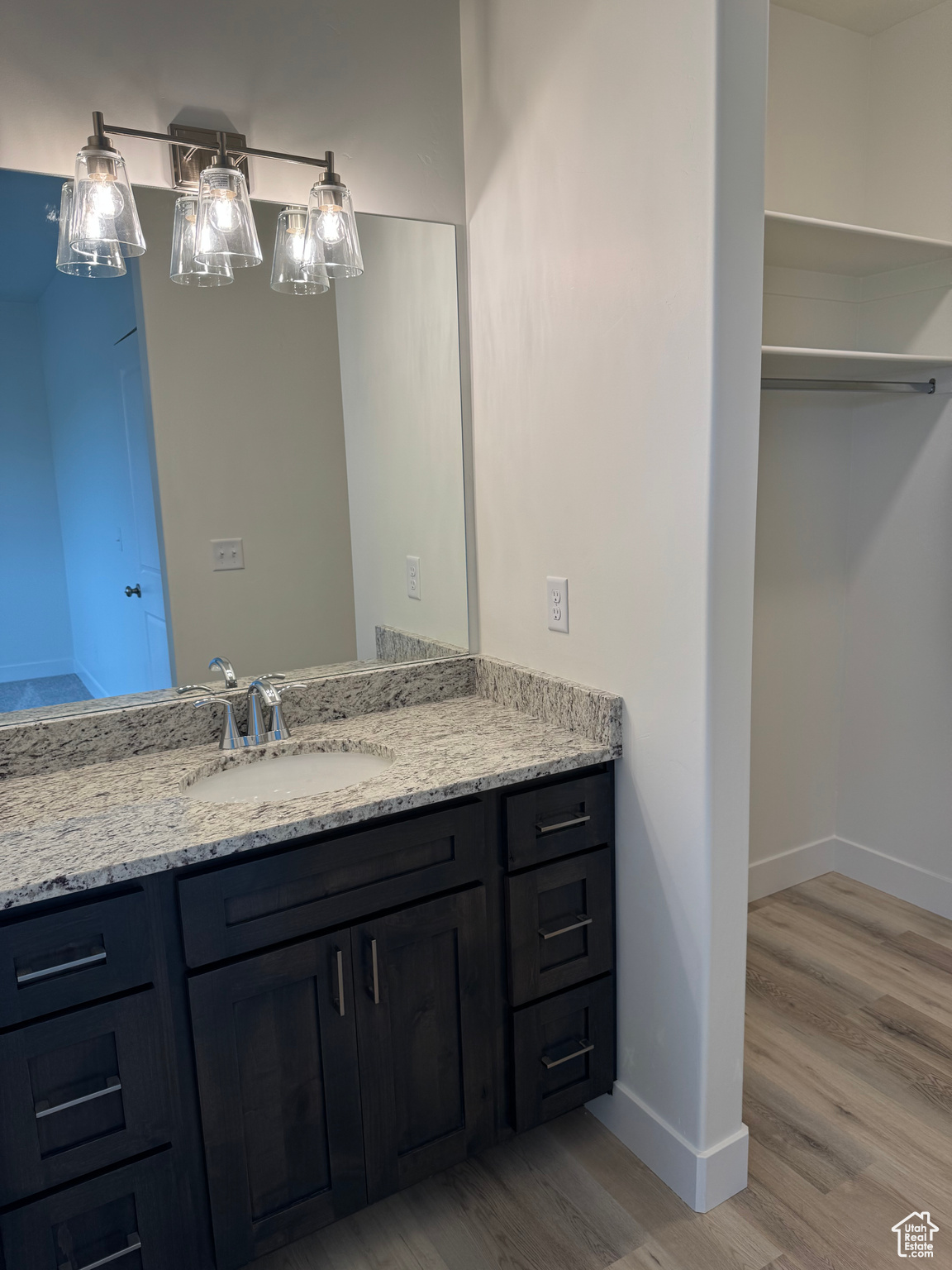 1600 PARK AVE - Residential