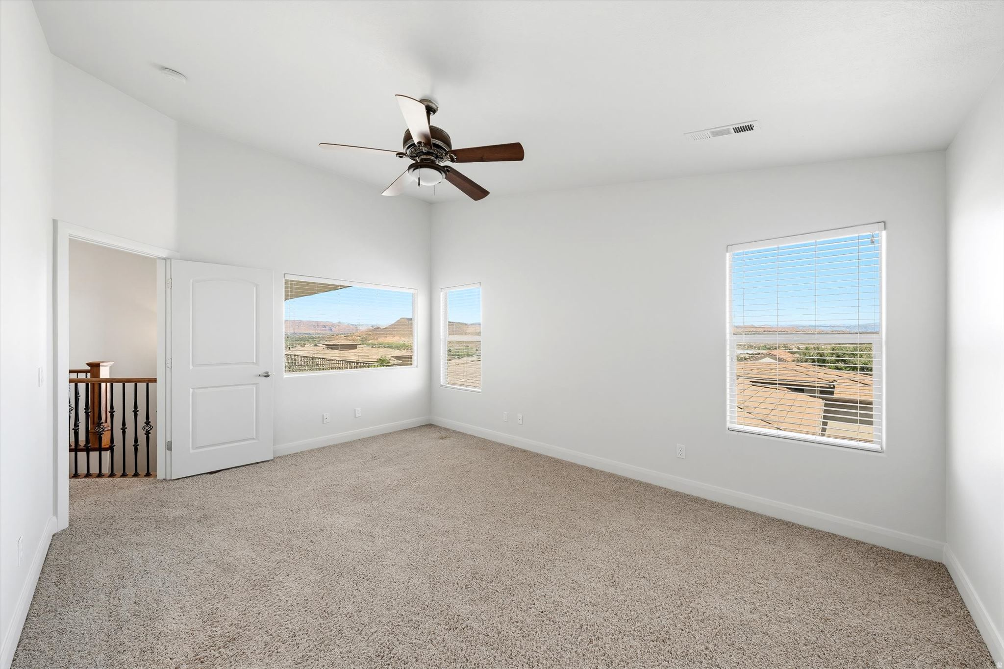 VERDE RIDGE - Residential