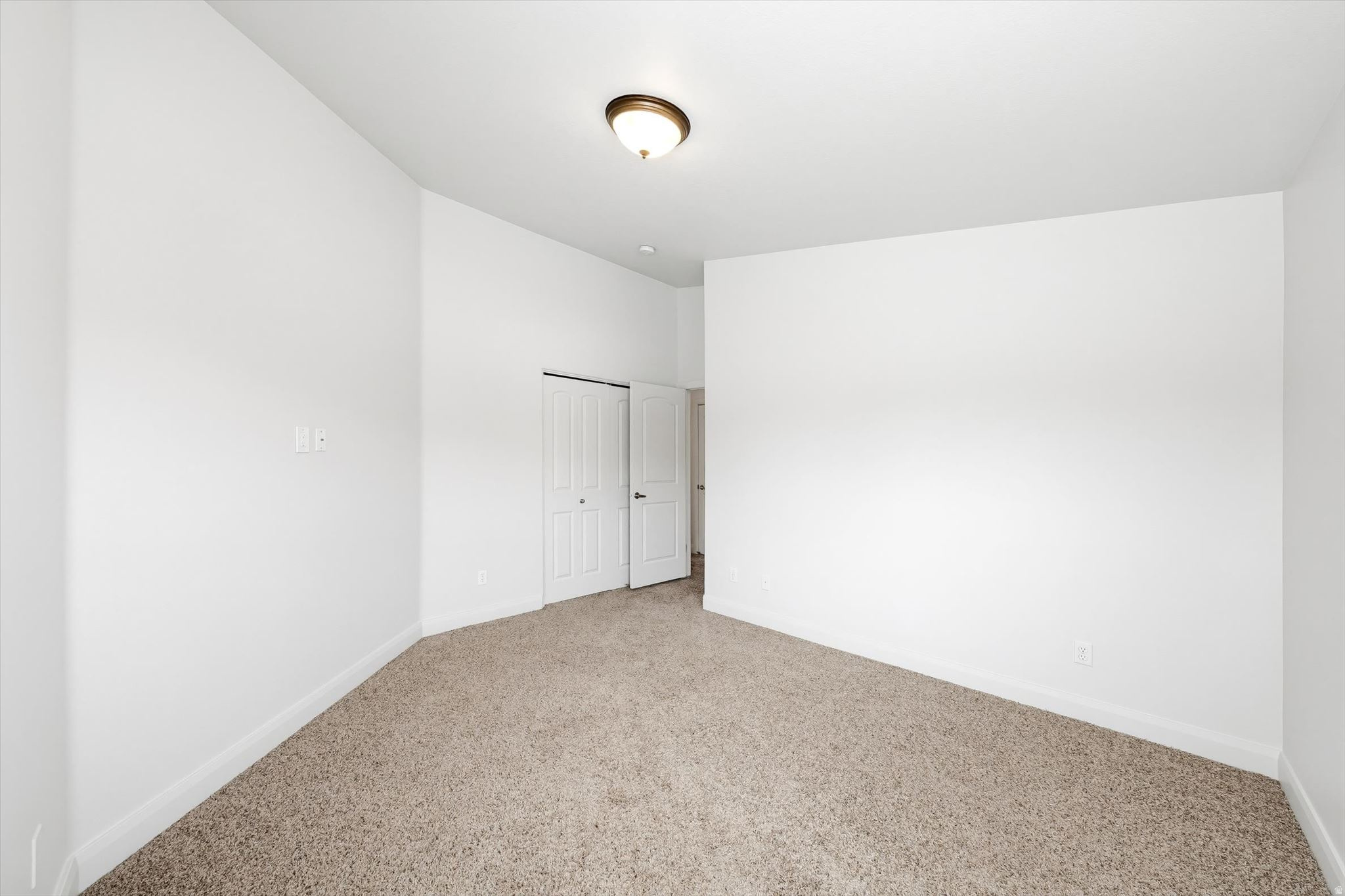 VERDE RIDGE - Residential