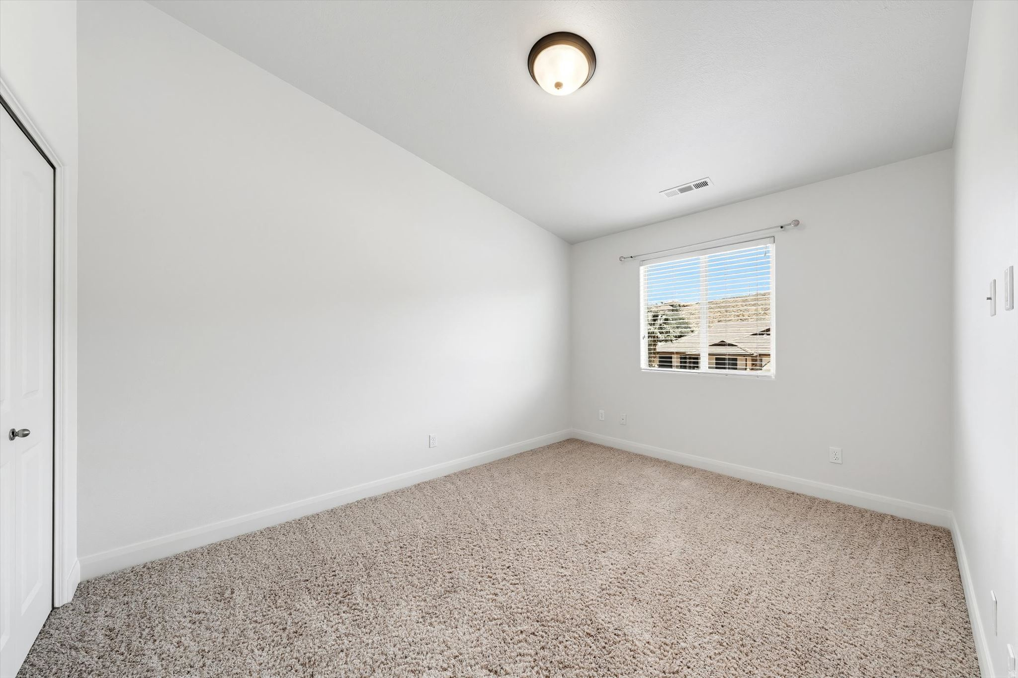 VERDE RIDGE - Residential