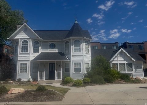 Photo of 967 E 12600 S, Draper, UT 84020 (MLS # 2158411)