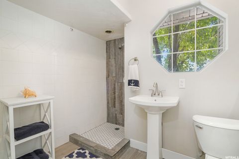 Tiny photo for 967 E 12600 S, Draper, UT 84020 (MLS # 2158411)