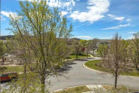 Tiny photo for 3371 E RIDGE ROUTE RD #9, Eagle Mountain, UT 84005 (MLS # 2148751)