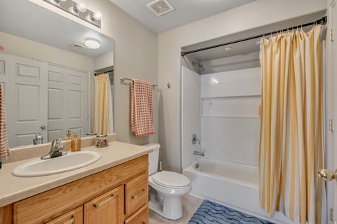 Tiny photo for 3371 E RIDGE ROUTE RD #9, Eagle Mountain, UT 84005 (MLS # 2148751)