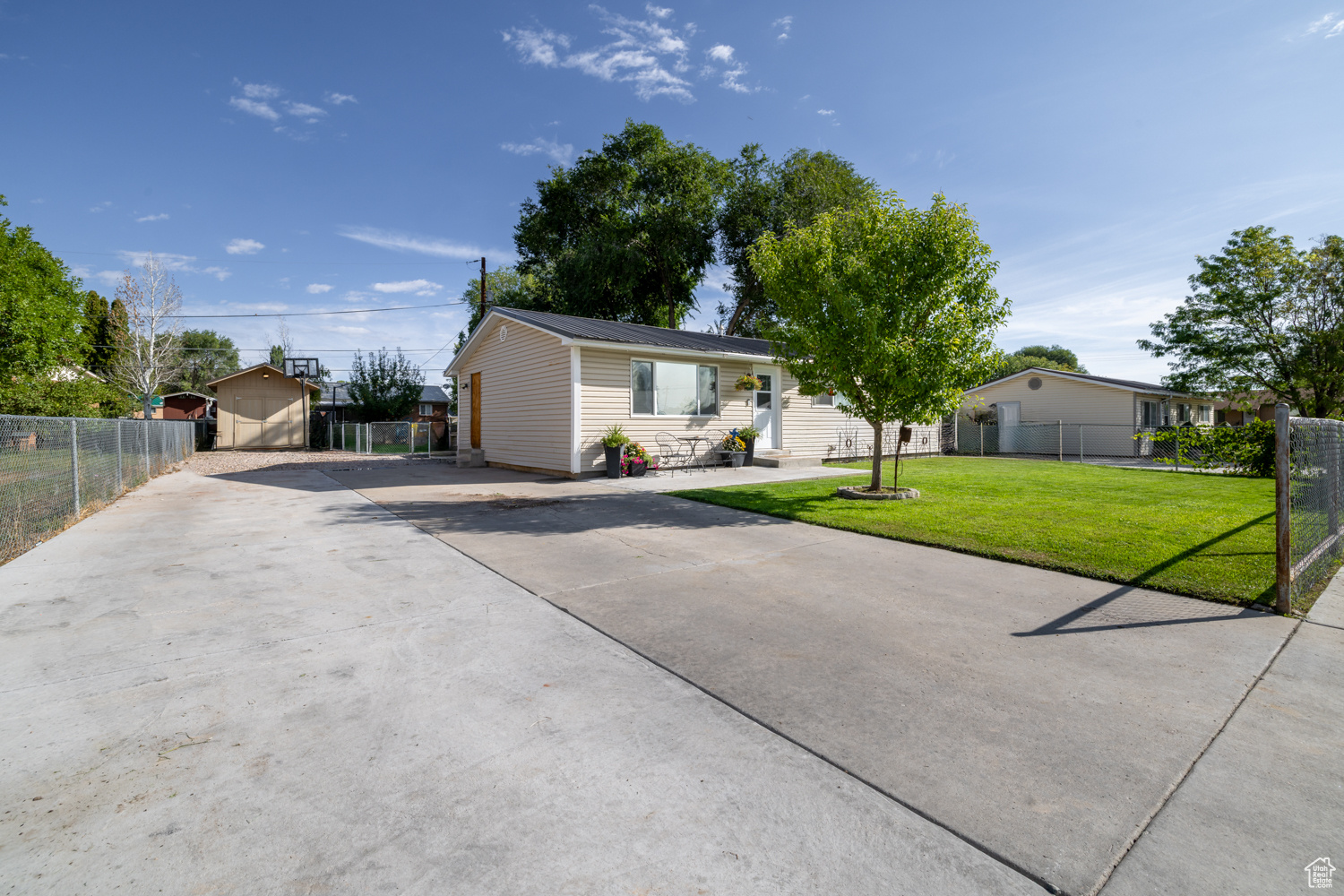 MEADOW PARK SUBD - Residential
