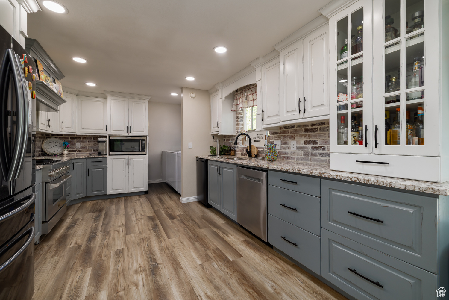 MEADOW PARK SUBD - Residential