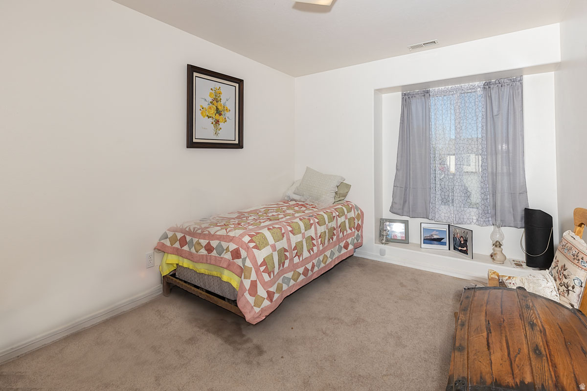 MID VALLEY ESTATES - Residential